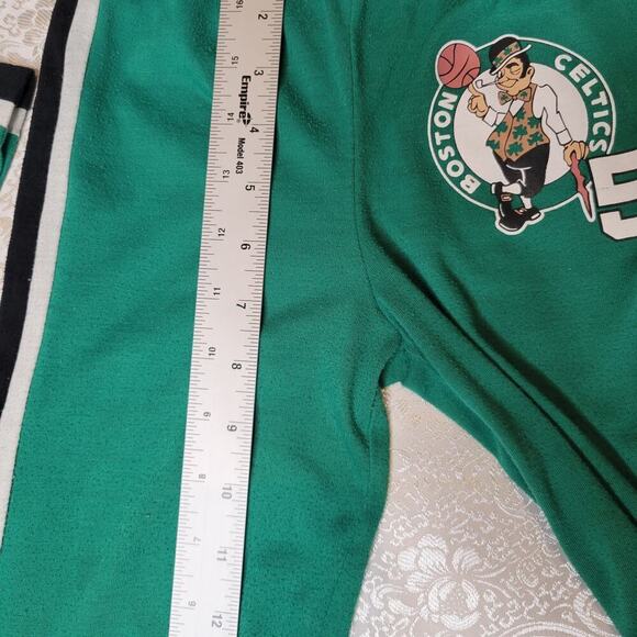 UNK Celtics boys pajamas size XS/4 green t shirt & pants NBA basketball Garnett - Picture 7 of 12